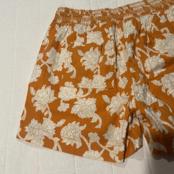 Cute Shorts - Picture 10 of 11